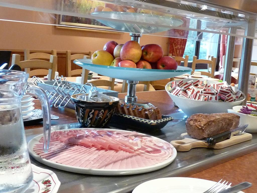 Hotel Le Риквир Екстериор снимка